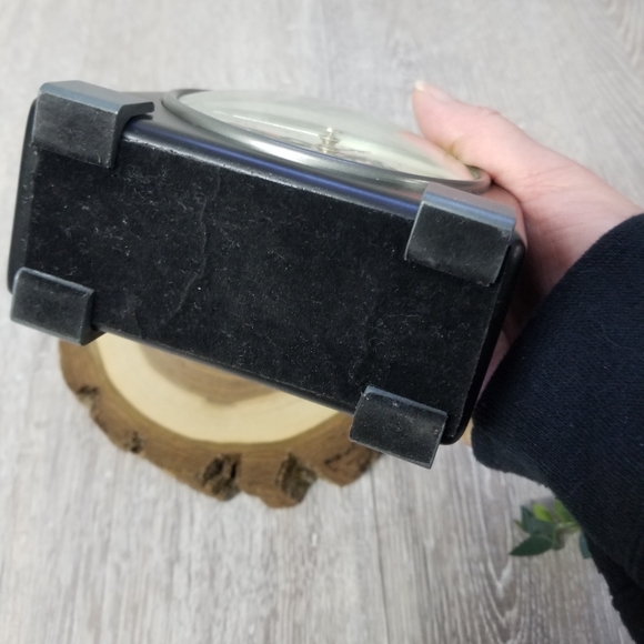 Fossil solid wood motorcycle desk clock - Picture 3 of 9